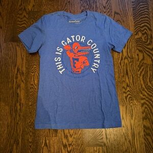 Homefield shirts - Gators tee